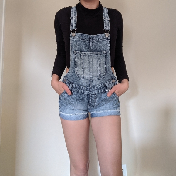 Light-wash Jean Overalls - Picture 2 of 11